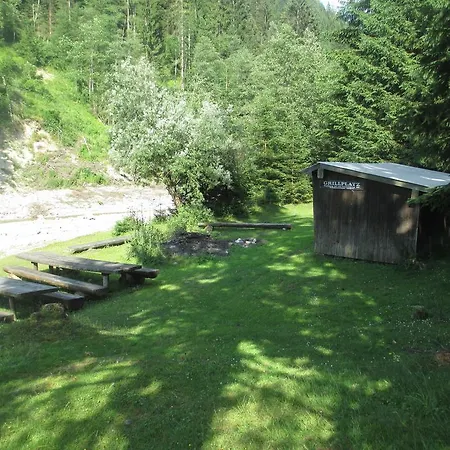 Schwarzenbacher *