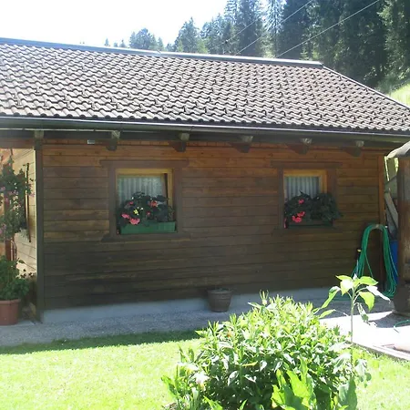 Schwarzenbacher Apartament *