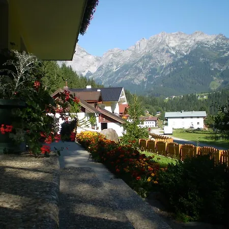 Schwarzenbacher Apartamento *