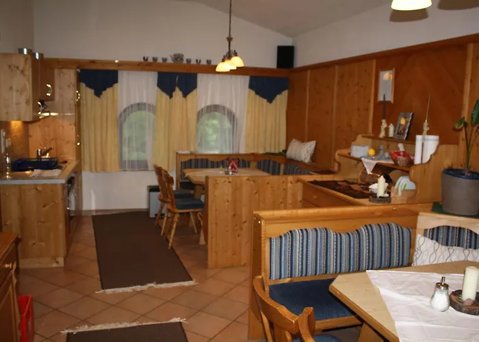 Schwarzenbacher * Lungötz